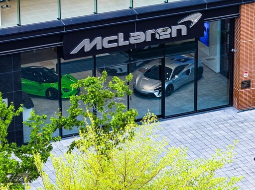 融合最新品牌識別、體現品牌的賽車歷史與文化 Mclaren 台中旗艦展示中心正式開幕
