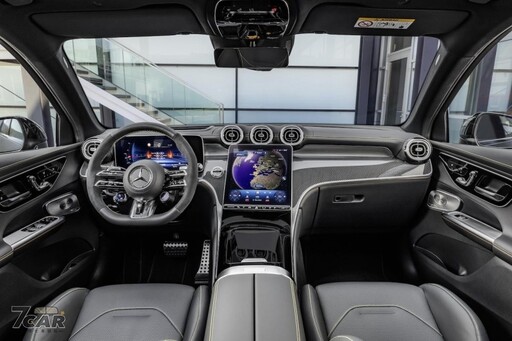折合新臺幣約 382.5 萬元起、搭載 2.0 直四搭配電能驅動 Mercedes-AMG GLC 63 SE Performance 日本正式上市