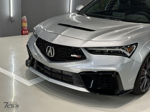 貿易商開價 328 萬元起，Acura Integra Type S 現身國內 !