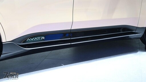 2024 北京國際車展：阿維塔 11 (Avatr 11) 實拍