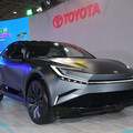 純電跨界休旅概念車 – TOYOTA bZ Compact SUV Concept 與氫能電動車 – TOYOTA MIRAI 車展最亮眼