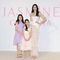超模林嘉綺以及女兒們如同一個模子印出 盛裝出席JASMINE GALLERIA時尚大秀