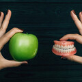 植牙後多久可以吃東西？植牙飲食該注意什麼？醫揭「這2類」是禁忌