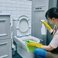 「懶人打掃」4步驟讓你成為家事達人！浴室馬桶、浴缸加「1神物」秒清潔