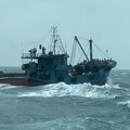又現大陸漁船越界 台中海巡堅守防線驅離