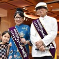 「蝴蝶夫婦」蔡百峻、華梵碩士蕭麗娜 榮獲周大觀基金會全球熱愛生命獎章
