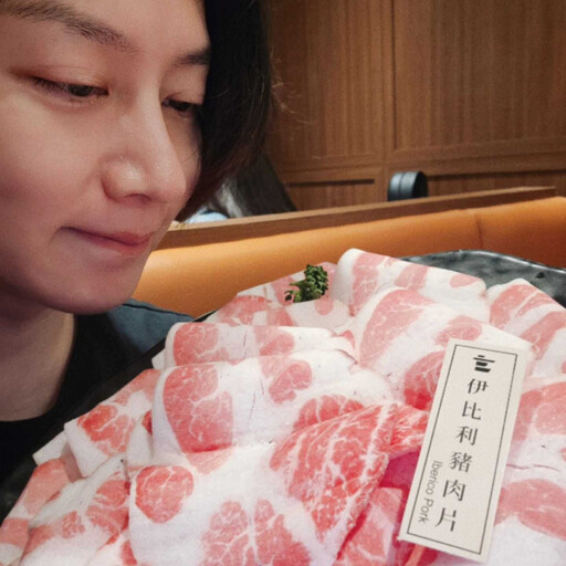 SJ希澈暌違6年再訪寶島 美食照連發自嘲「像豬一樣」