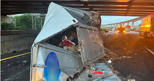國道驚見聯結車撞上掉落貨櫃釀1死 物流外包肇事駕駛棄車逃逸