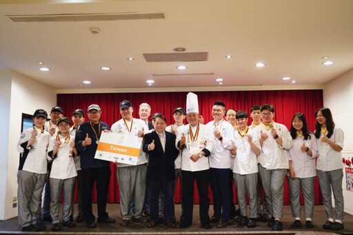 台灣之光 高餐大師生參加德IKA奧林匹克廚藝大賽 榮獲14銀2銅揚名國際