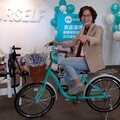 台中市婦女節活動 市府顧問蔡壁如首秀騎「小藍」邀女性健康動起來
