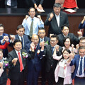國民黨贏得國會正副院長 總召傅崐萁首戰告捷