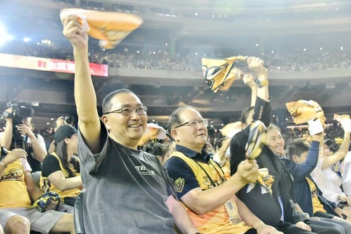 雙北反毒籃球賽大巨蛋登場 湧1. 5萬球迷創台灣職籃最多