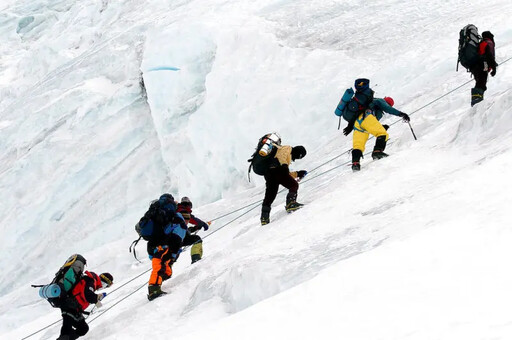 14名紐西蘭人在冬季前往珠穆朗瑪峰基地營