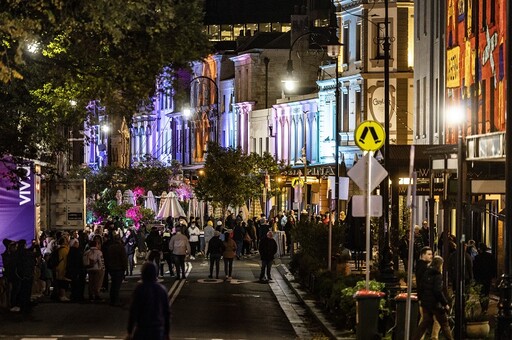 2024年雪梨燈光音樂節攻略 雪梨塔投射40公里光束、頂級廚師齊聚