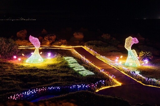 皇冠海岸觀光圈首次前進台中旅展 北觀處打造野柳女王微型燈光秀