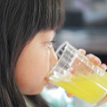 超過7成孩童每週喝一次含糖飲料！肥胖問題不容忽視