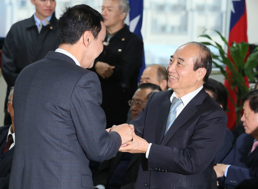 神明指示王金平助韓流，如今再支持他選總統