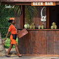 【City to City 世界旅行家】西非酒吧，竟然來自二戰的歷史？