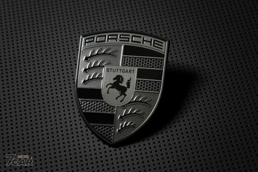 嶄新、更顯獨特樣貌的高性能車款！ Porsche 推出 Turbo 車型專屬廠徽