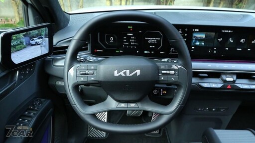 市場稀有純電 LSUV 之作 Kia EV9 GT-Line 4WD 六人座 試駕