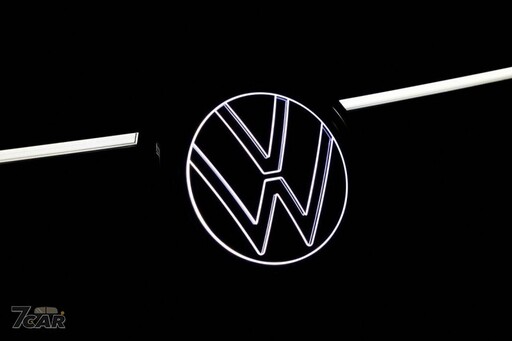 歡慶誕辰 50 週年/配備全新頭尾燈組與資訊娛樂系統 全新小改款 Volkswagen Golf 海外正式亮相