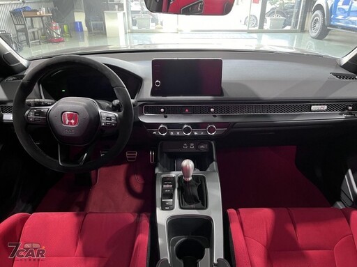 看到紅標喜美請讓路 歐規 2023 Honda Civic Type R (FL5) 實拍