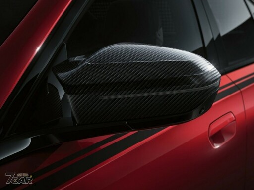 專為 5 Series / i5 Touring 打造 BMW 公布專屬 M Performance 碳纖維套件