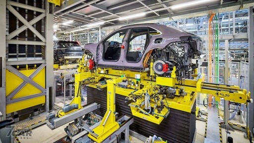 為電動化未來奠定重要基礎 首輛全新第二代純電 Porsche Macan 正式於德國萊比錫工廠正式下線