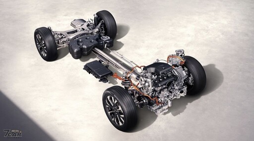 新增渦輪油電動力 Ford EVOS 更名為蒙迪歐運動版