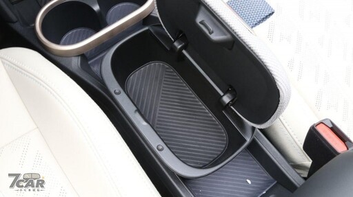 一路向藍天,樂趣風格疾走 全新第四代 MINI Cooper S Cabrio 試駕