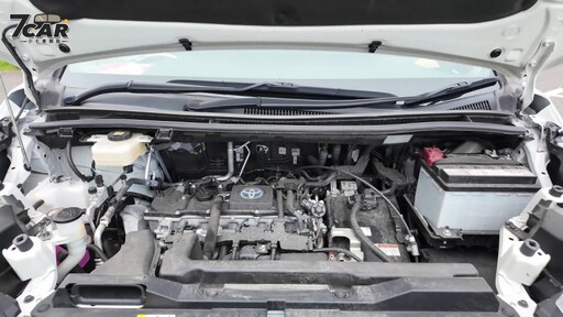臺灣即將生產的日本暢銷車 Toyota Noah 1.8 Hybrid 海外試駕