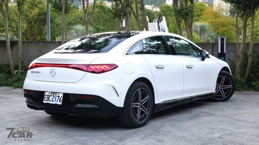 平順、安靜、有力的豪華電動房車 Mercedes-Benz EQE 350+ 試駕