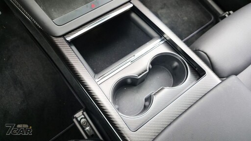 質感、隔音、懸吊再升級！ Tesla Model X Plaid 試駕