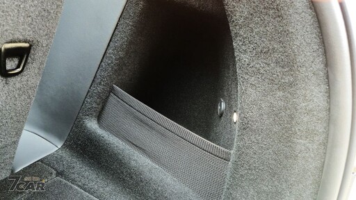 質感、隔音、懸吊再升級！ Tesla Model X Plaid 試駕