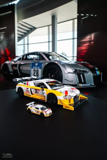 Audi 經典車化身積木組合，Mattel 與 Hot Wheels 推出 RS2 Avant 與 R8 LMS 模型套件