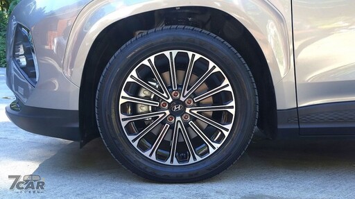 提升動力與科技配置 Hyundai Custin 2.0T GLT-D 試駕