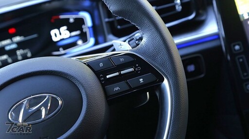 提升動力與科技配置 Hyundai Custin 2.0T GLT-D 試駕