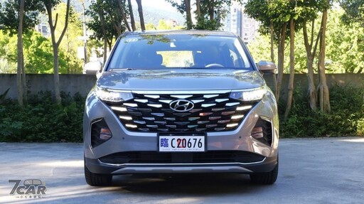 提升動力與科技配置 Hyundai Custin 2.0T GLT-D 試駕
