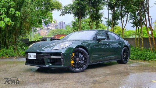 大型跑房車天花板! 第三代 Porsche Panamera GTS 試駕