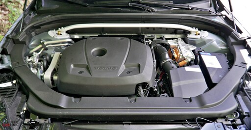 更快、更有樂趣、更佳油耗！Polestar特調Volvo XC60 PHEV，會是豪華休旅的最佳選擇？