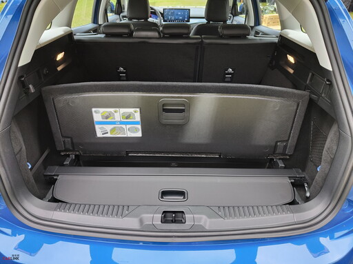 很舒適、輕越野、操控均衡Ford Focus Active Wagon剛好的高度與實惠的價格