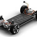 行駛近50萬公里、固態電池容量僅衰退5％！VW能否反將Tesla一軍？