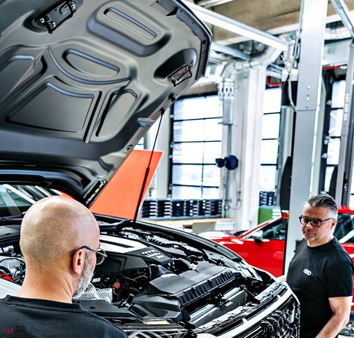 各位，繫好安全帶，這裏有一部限量660台、系列巔峰之作！The New Audi RS 6 Avant GT