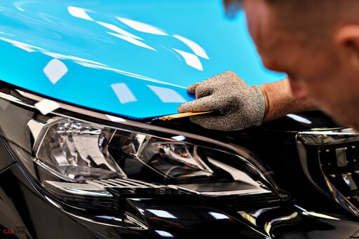 3M推出色彩飽和、高耐候、車身包覆更服貼且移除不傷原廠烤漆的車身改色膜！