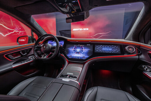Mercedes-Benz全力衝電 ! 純電及高階車款正年式配備升級、純電性能休旅推出Hyper Edition！