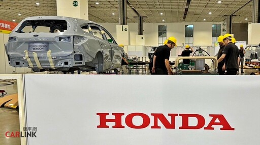 Honda Taiwan提供三台最新款新CR-V車輛，供第54屆全國技能競賽汽車噴漆職類使用。