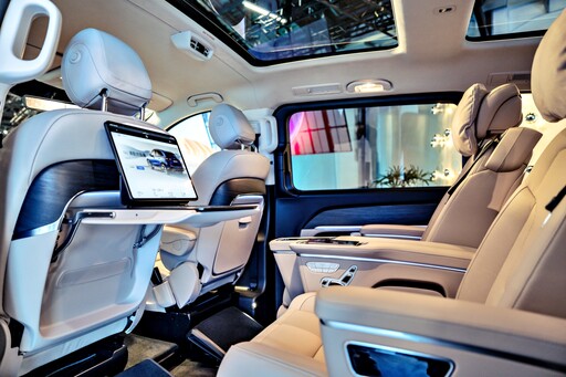 更多元的機能、更大的空間和更豪華的體驗！全新Mercedes-Benz V-Class 262萬元起上市開賣！