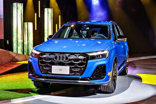 這兩款經過改良的豪華SUV，與對手的競爭中有何新的表現？Audi Q7/Q8 325/406萬元起上市。