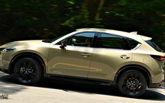 變得更好了！國產價格、截然不同的駕駛風味與日用性。Mazda CX-5 25T Retro Sports Edition