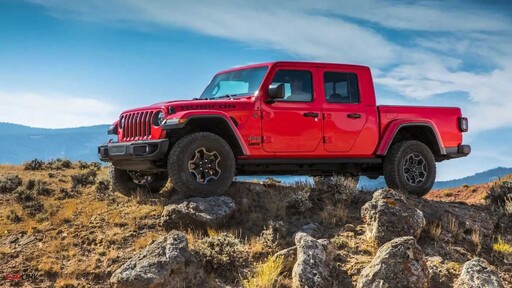 藍哥危機！新款Jeep Wrangler、 Gladiator具有起火風險、2000km新車也不例外、勿停室內